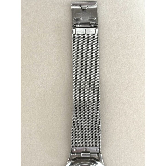 Skagen Watch Women’s Silver Dial Stainless Steel Round Mesh Band New Battery main image 12